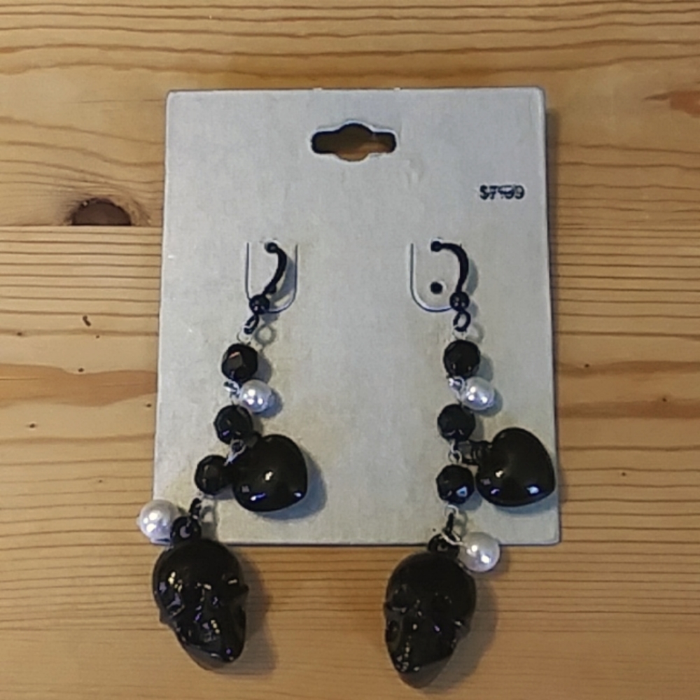Handmade beaded  skull earrings